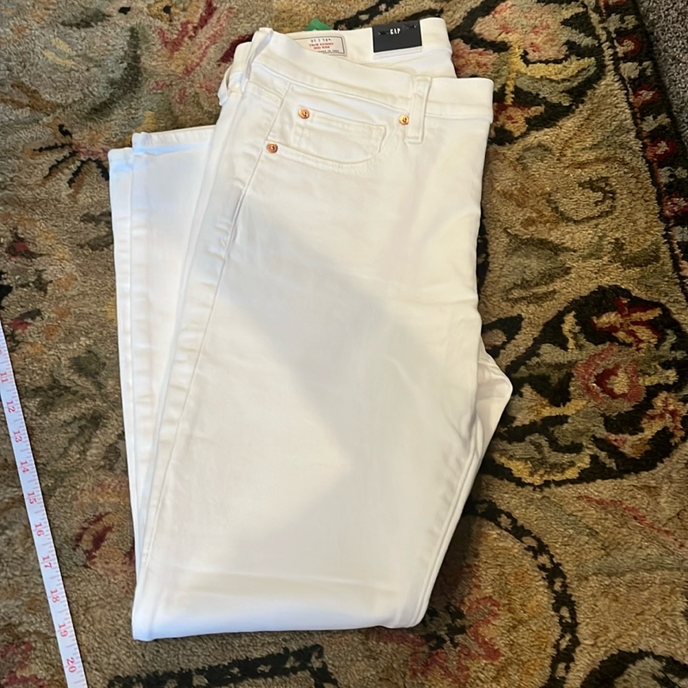 GAP white Jeans
